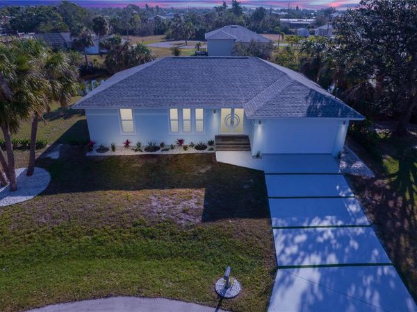 3004 BANYAN WAY, PUNTA GORDA, FL 33950