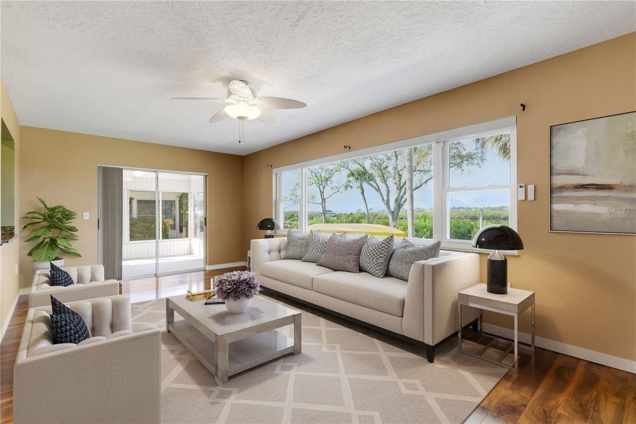 3995 Lakewood Avenue, Bradenton, FL 34208 Photo