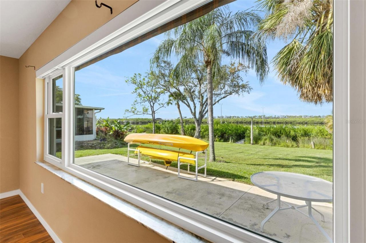 3995 Lakewood Avenue, Bradenton, FL 34208 Photo