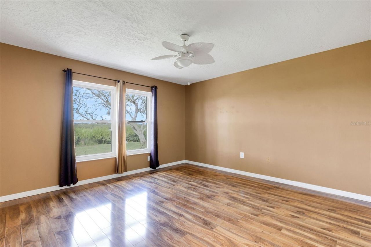 3995 Lakewood Avenue, Bradenton, FL 34208 Photo