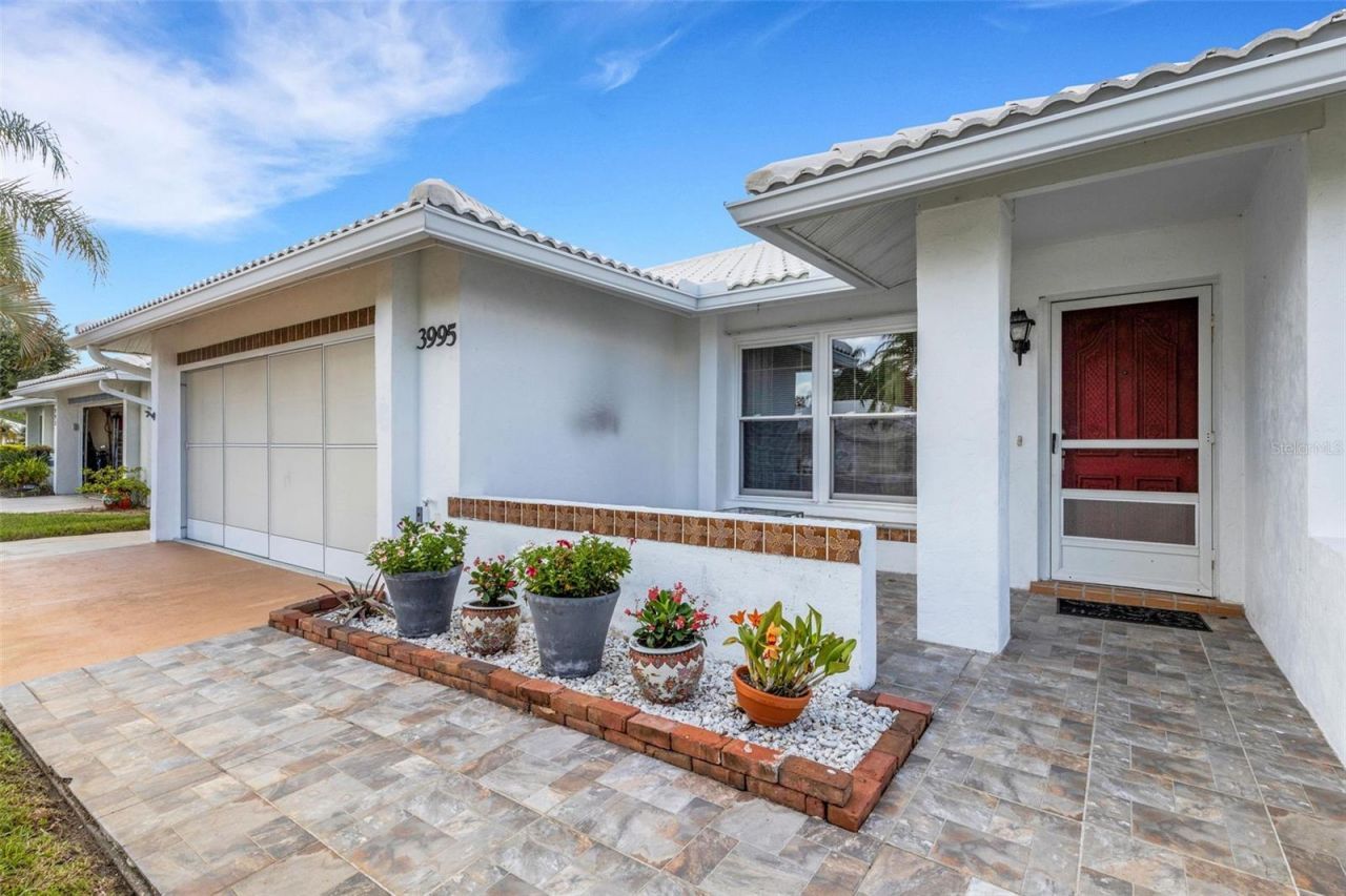 3995 Lakewood Avenue, Bradenton, FL 34208 Photo