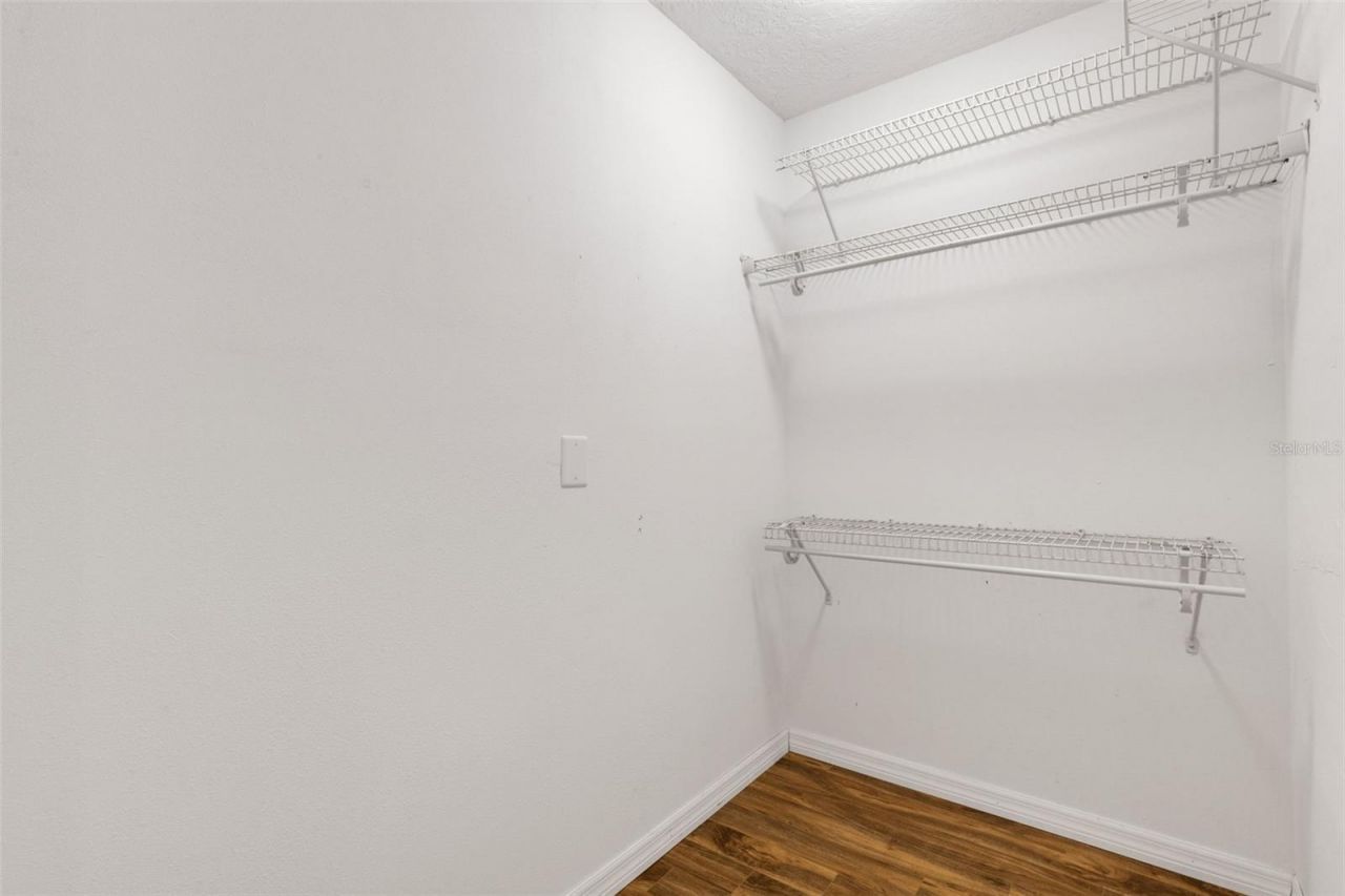 3995 Lakewood Avenue, Bradenton, FL 34208 Photo