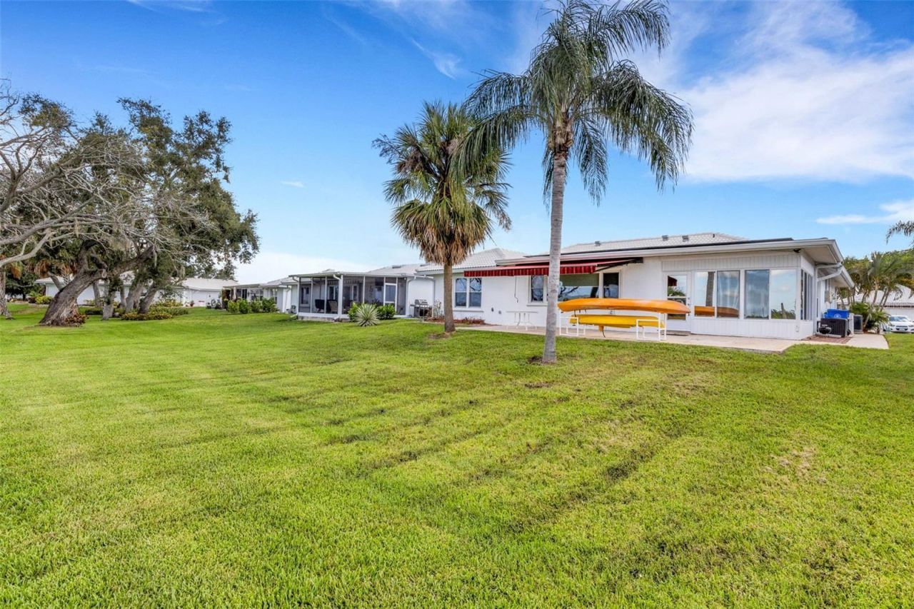 3995 Lakewood Avenue, Bradenton, FL 34208 Photo