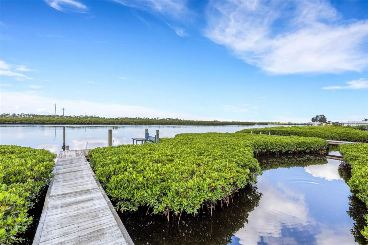 3995 Lakewood Avenue, Bradenton, FL 34208 Photo