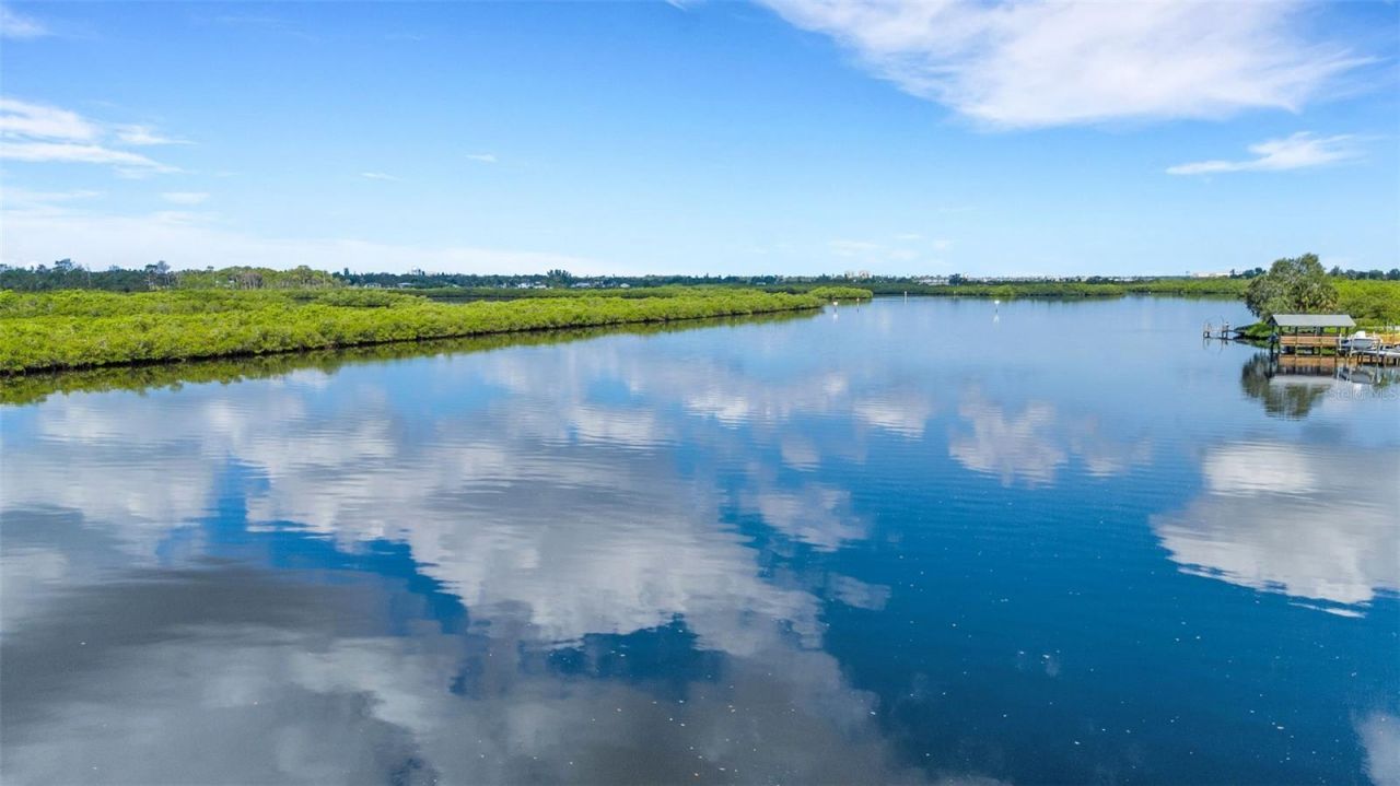 3995 Lakewood Avenue, Bradenton, FL 34208 Photo