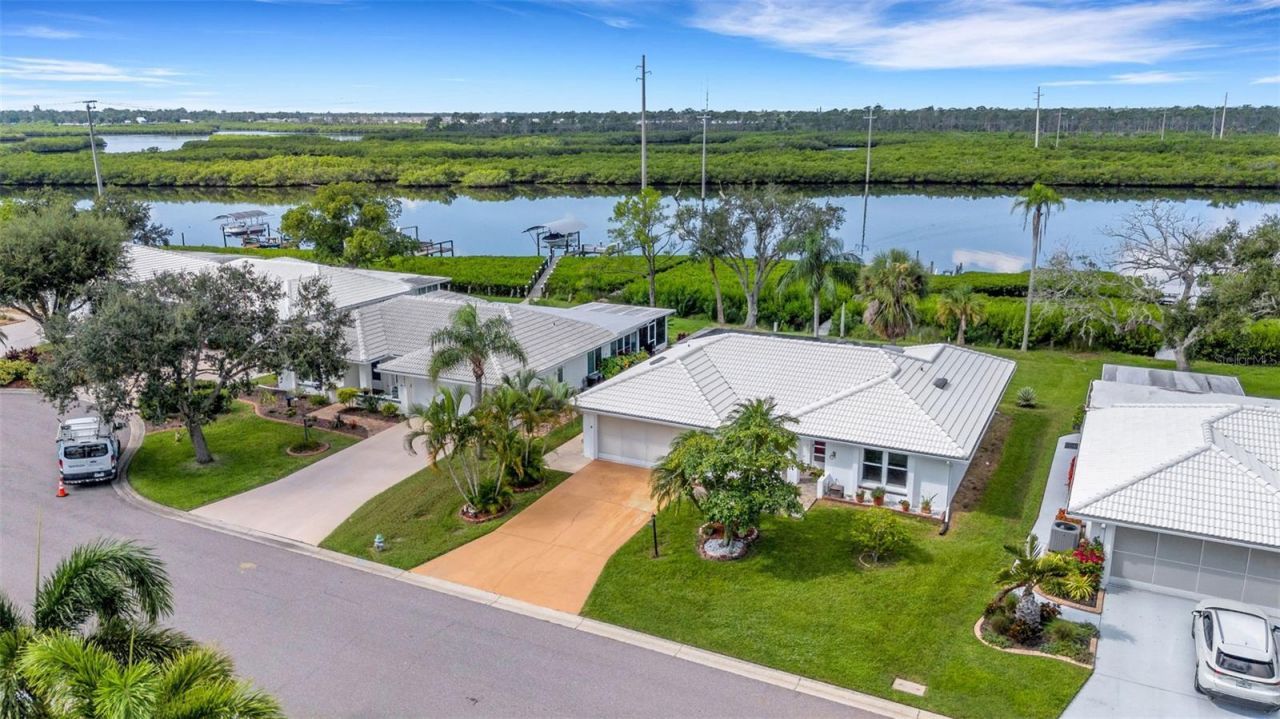 3995 Lakewood Avenue, Bradenton, FL 34208 Photo