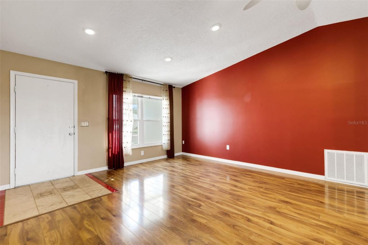 3995 Lakewood Avenue, Bradenton, FL 34208 Photo