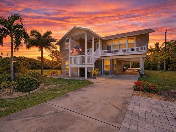 7841 Breakwater CT, BOKEELIA, FL 33922