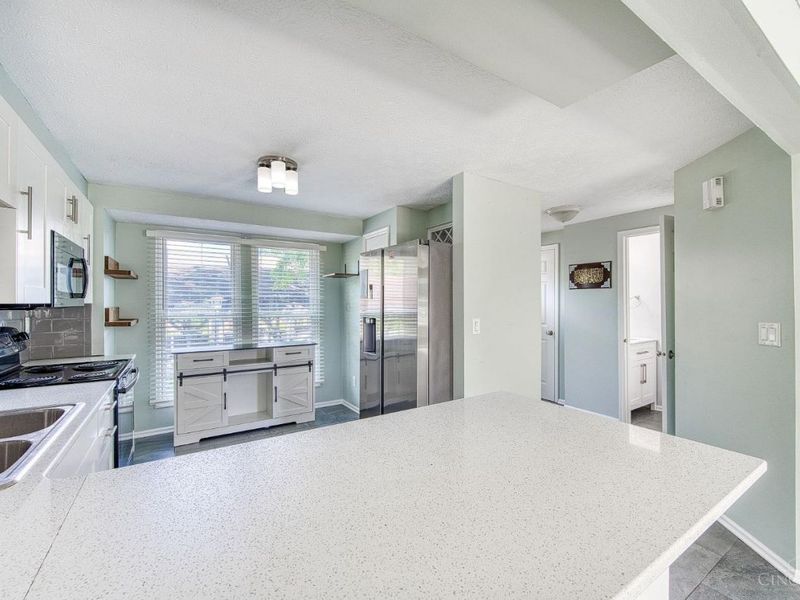 3015 Stratford Court, Unit 126, Loveland, OH 45140 Photo 6