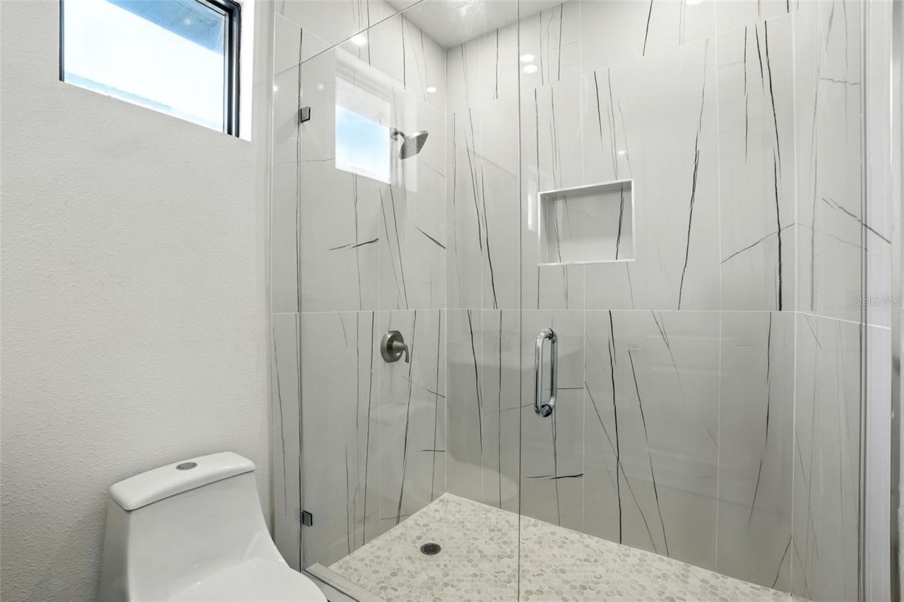 910 W Olympia Avenue, Punta Gorda, FL 33950 Photo