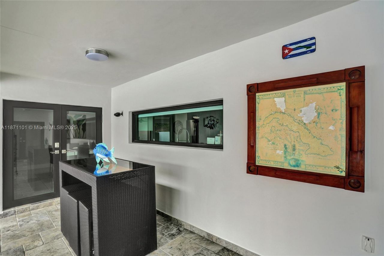 6201 SW 107th Ave, Miami, FL 33173 Photo