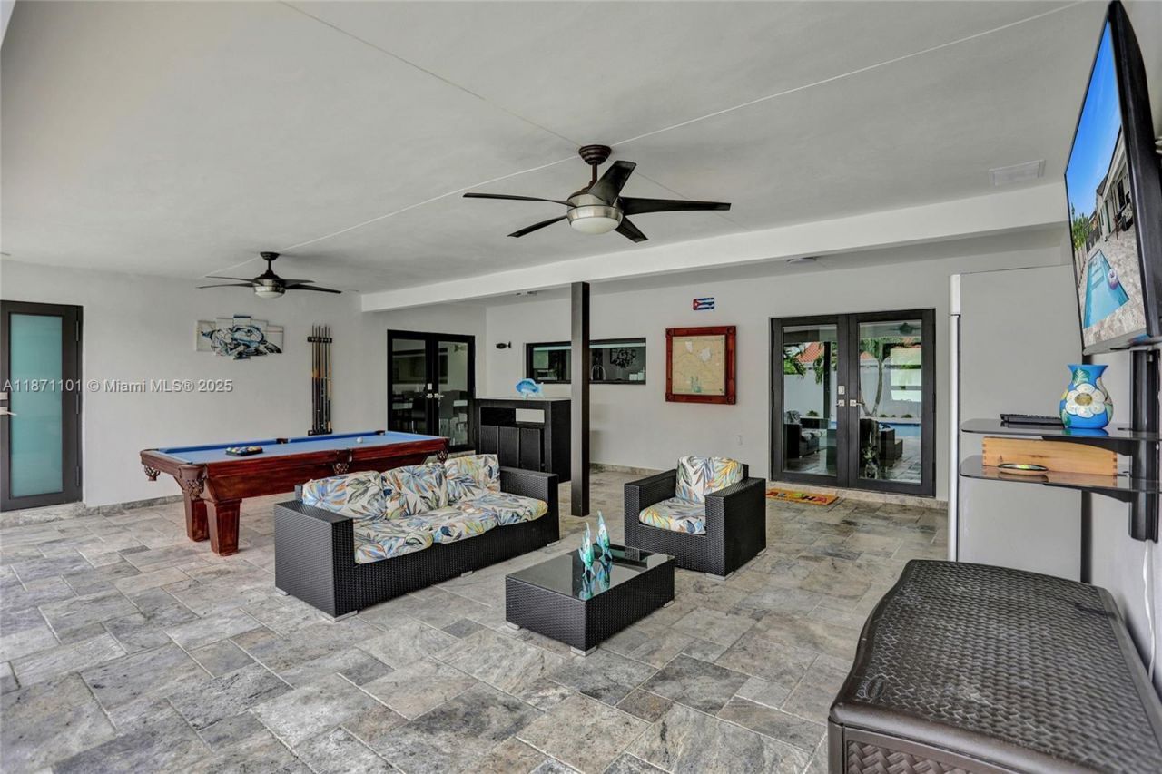 6201 SW 107th Ave, Miami, FL 33173 Photo