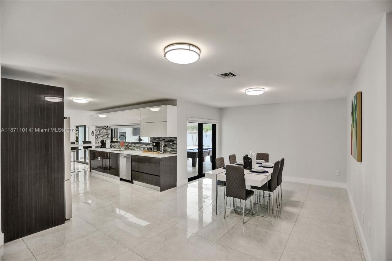 6201 SW 107th Ave, Miami, FL 33173 Photo