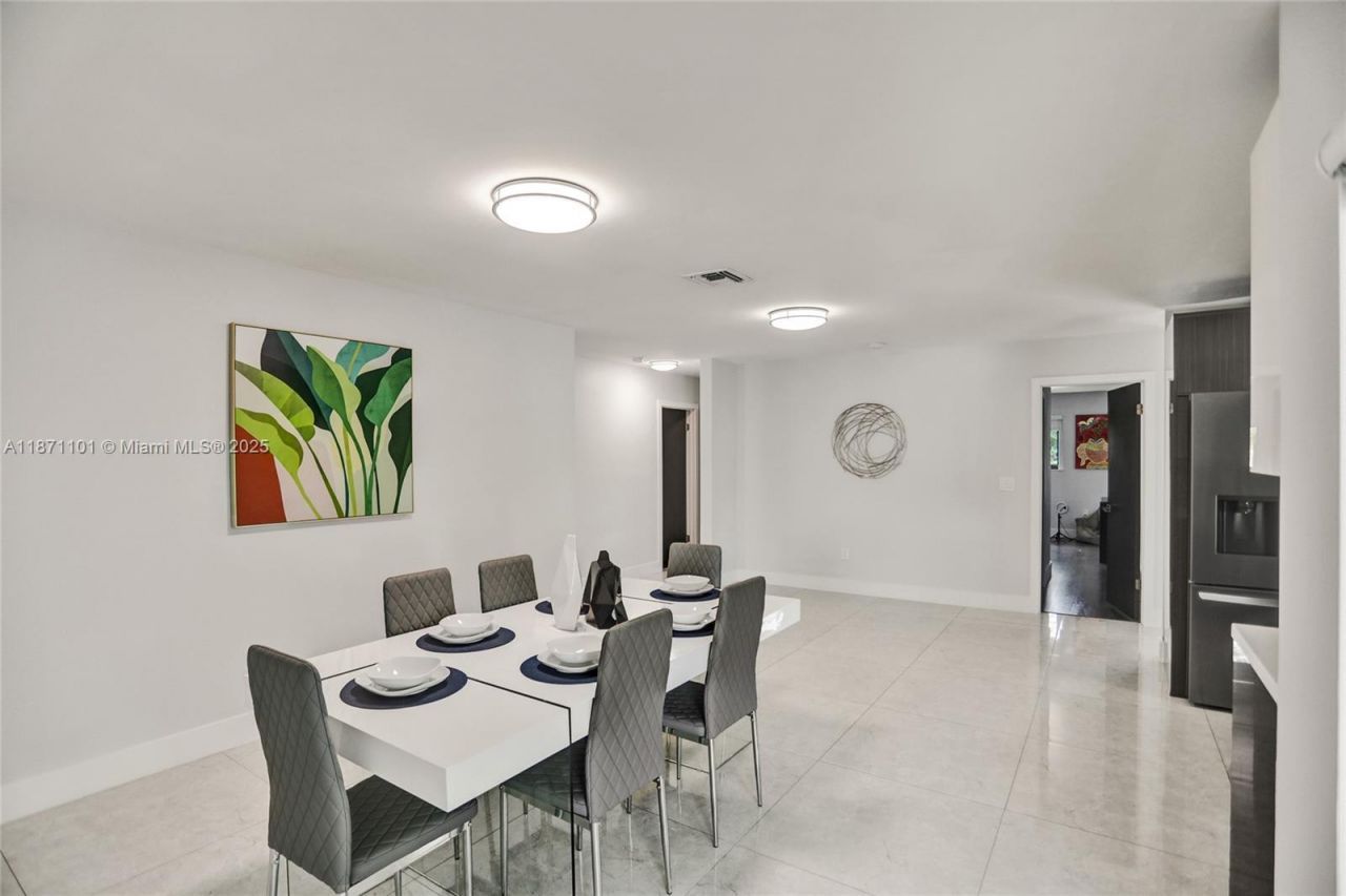 6201 SW 107th Ave, Miami, FL 33173 Photo