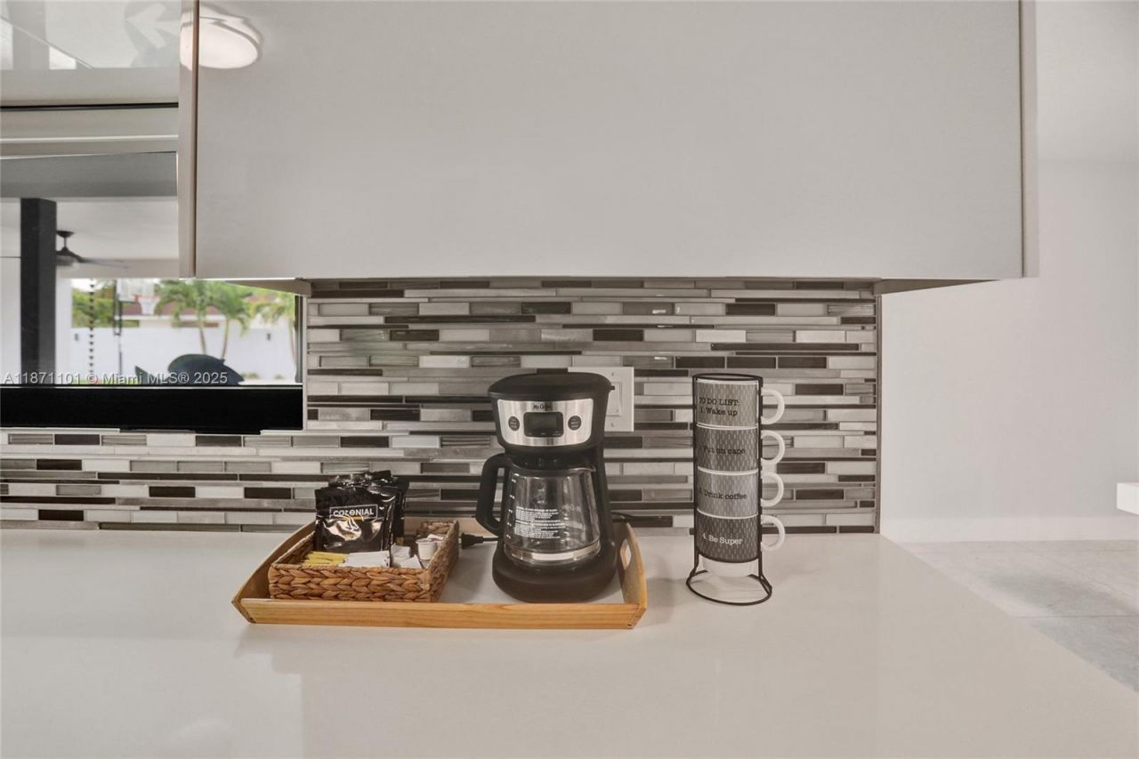 6201 SW 107th Ave, Miami, FL 33173 Photo