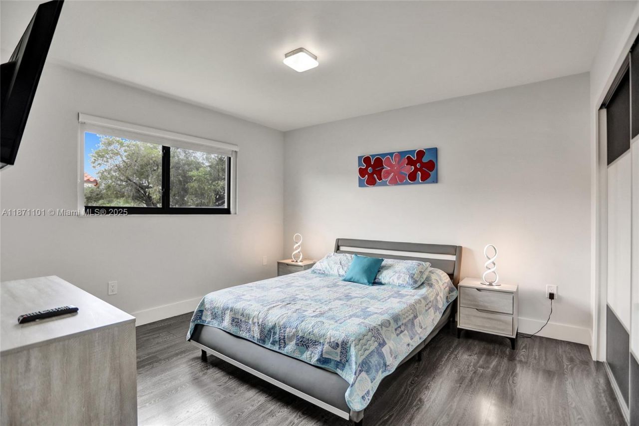 6201 SW 107th Ave, Miami, FL 33173 Photo