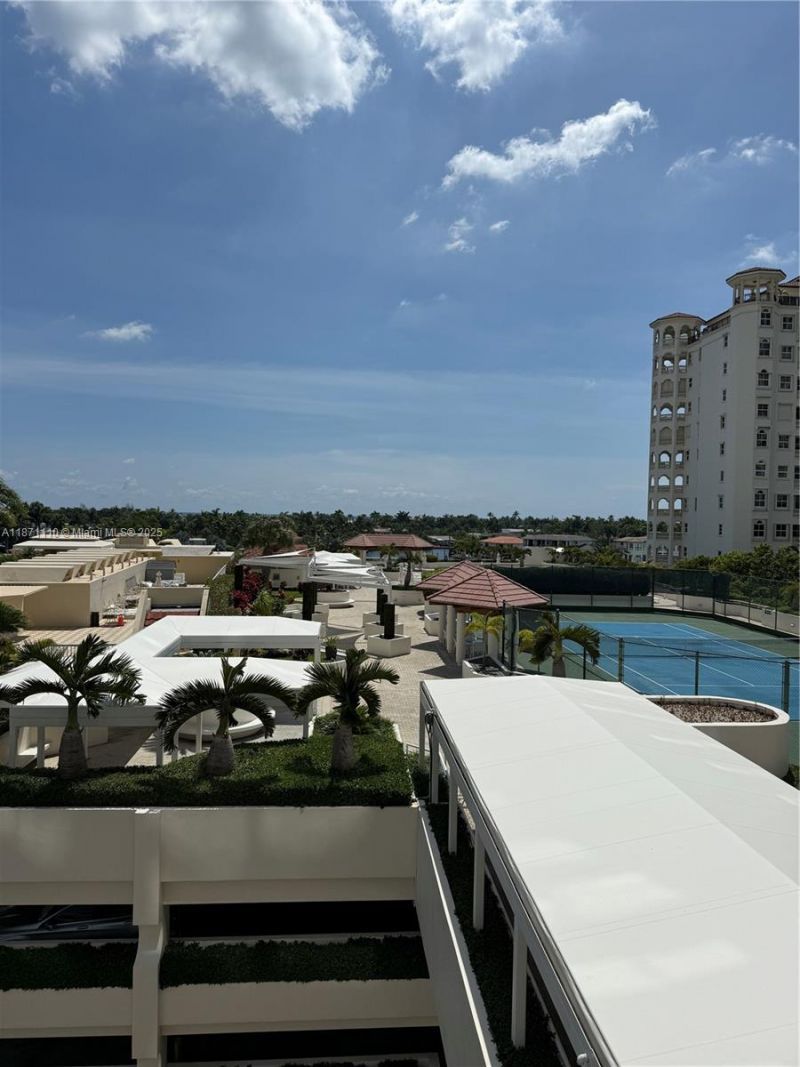 20185 E Country Club Dr, Unit 510, Aventura, FL 33180 Photo