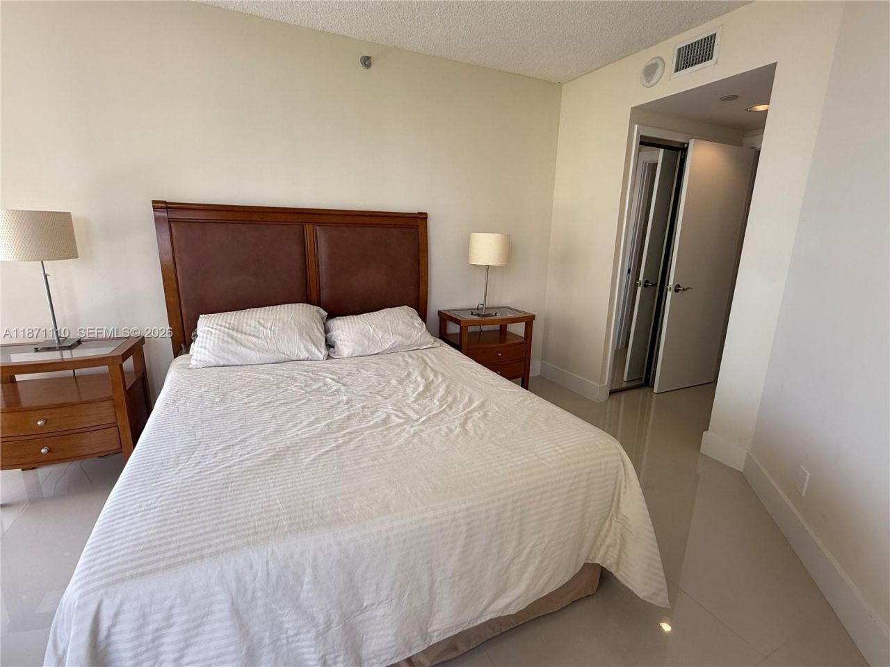 20185 E Country Club Dr, Unit 510, Aventura, FL 33180 Photo