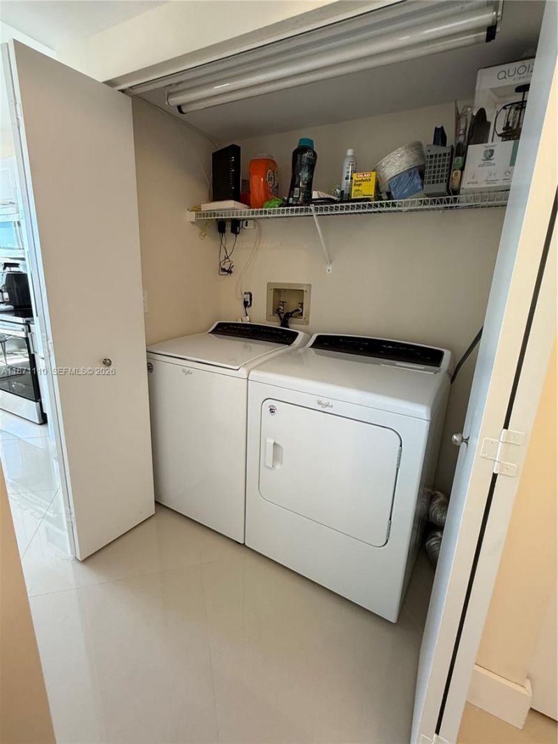 20185 E Country Club Dr, Unit 510, Aventura, FL 33180 Photo