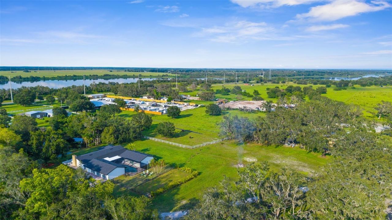 22226 E State Road 64, Bradenton, FL 34212 Photo