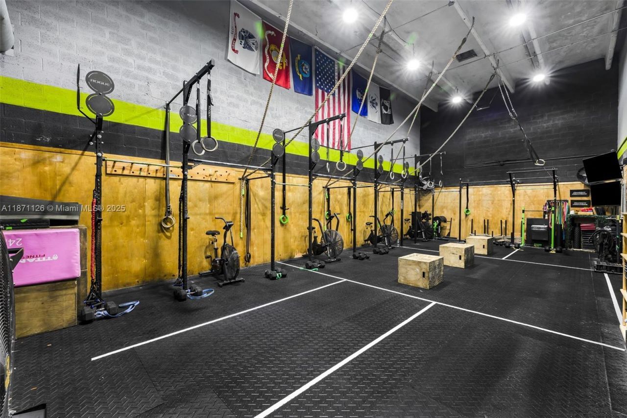 2451 NW 109th Ave, Unit 6, Sweetwater, FL 33172 Photo