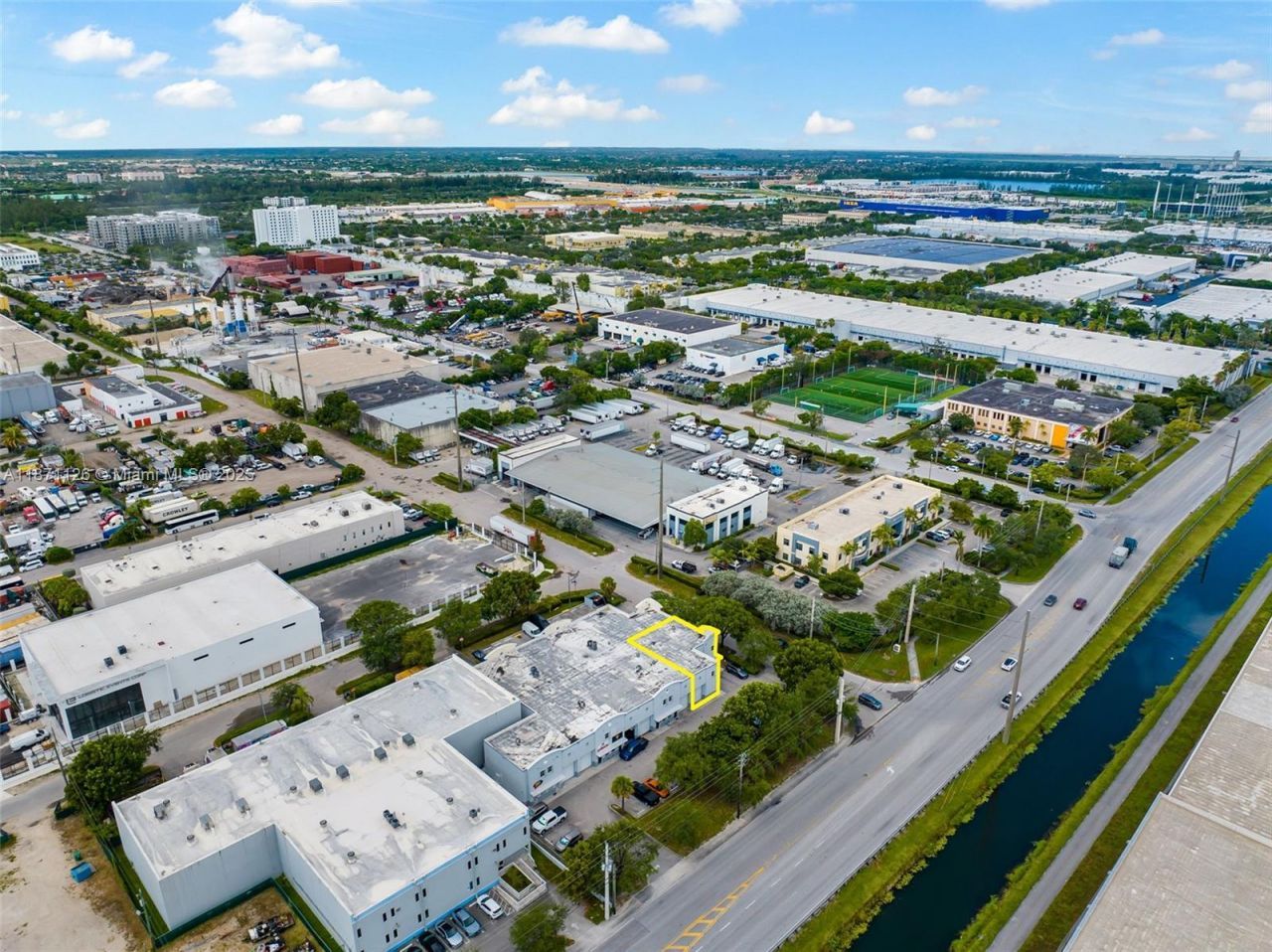 2451 NW 109th Ave, Unit 6, Sweetwater, FL 33172 Photo