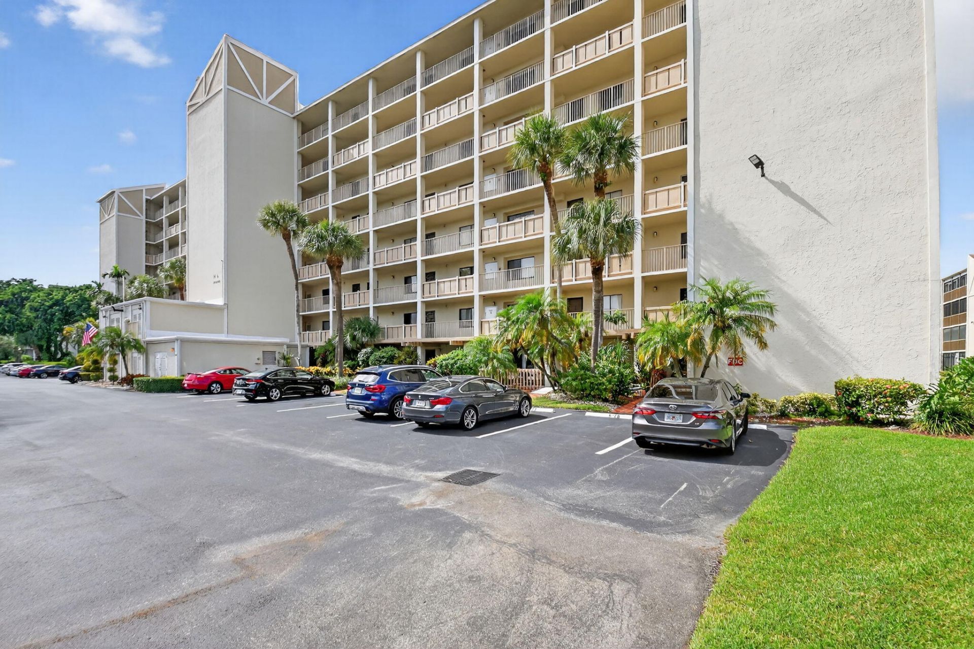 14460 Strathmore Lane, Unit 605, Delray Beach, FL 33446 Photo