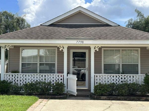 7798 Heirloom Dr, Pensacola, FL 32514