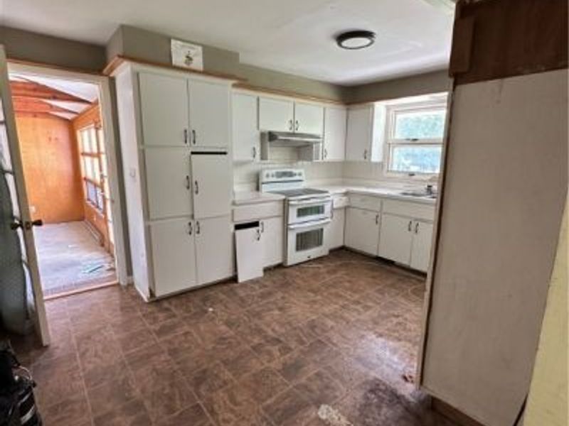 2715 Cabin Drive, Wickliffe, OH 44092 Photo 13