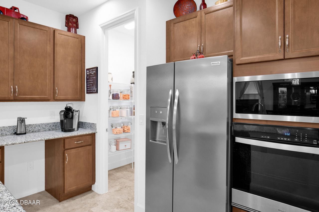 100 Hang Loose Way, Daytona Beach, FL 32124 Photo