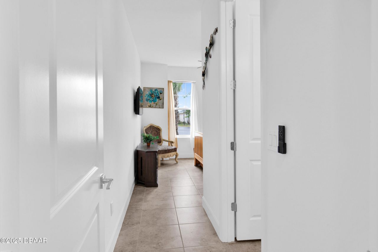 100 Hang Loose Way, Daytona Beach, FL 32124 Photo