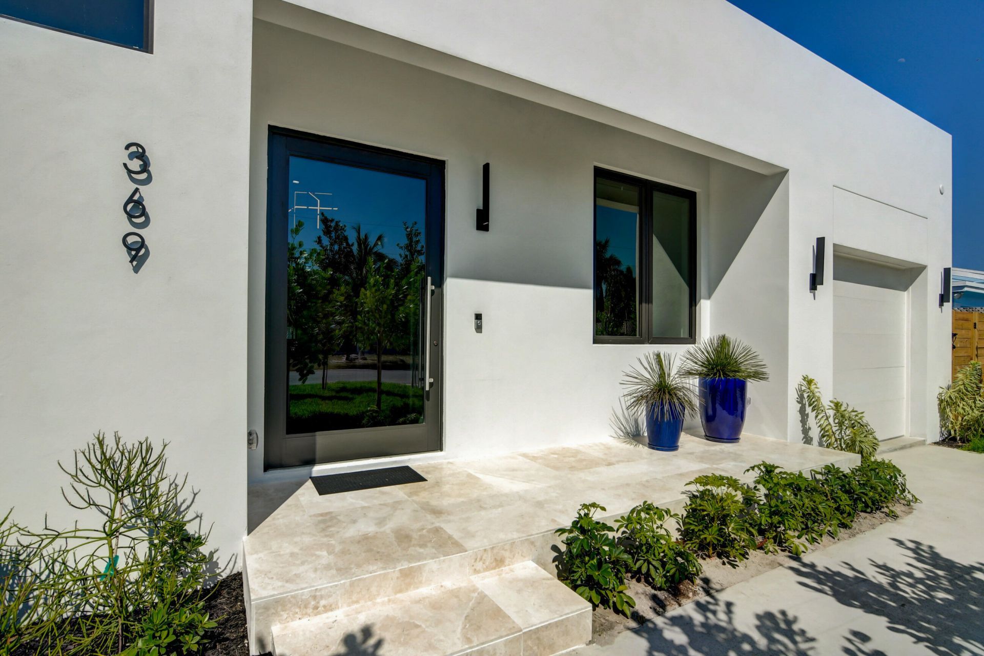 369 Orange Way, West Palm Beach, FL 33405 Photo