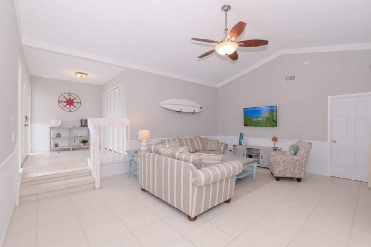 3267 NE Catamaran Terrace, Jensen Beach, FL 34957 Photo