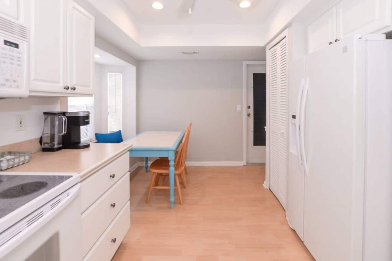 3267 NE Catamaran Terrace, Jensen Beach, FL 34957 Photo