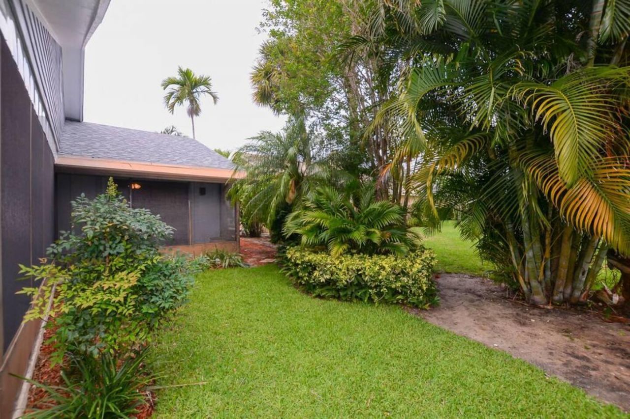 3267 NE Catamaran Terrace, Jensen Beach, FL 34957 Photo