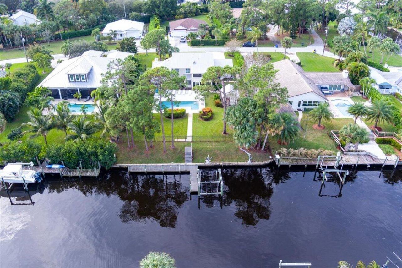 1947 NW Palmetto Terrace, Stuart, FL 34994 Photo