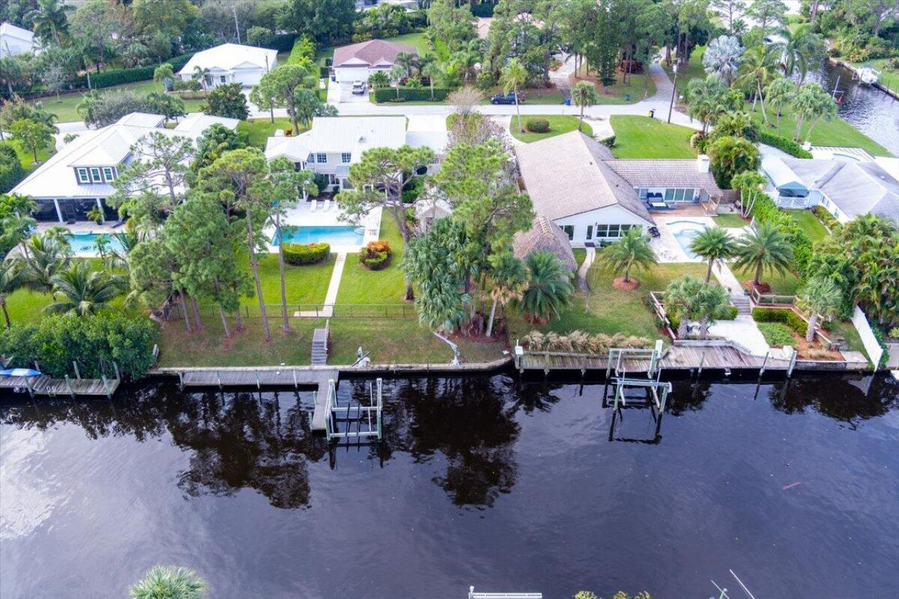 1947 NW Palmetto Terrace, Stuart, FL 34994 Photo