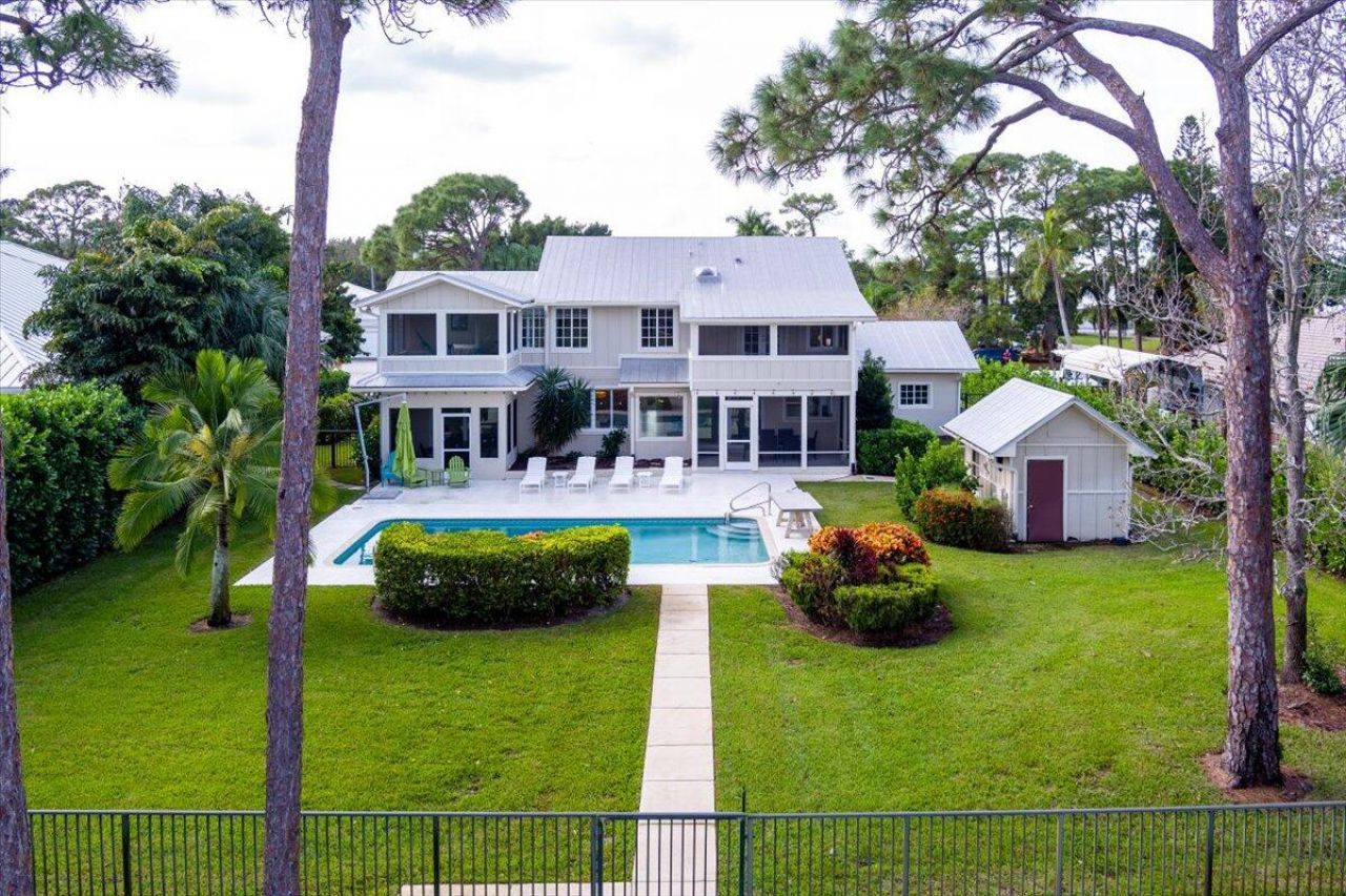 1947 NW Palmetto Terrace, Stuart, FL 34994 Photo