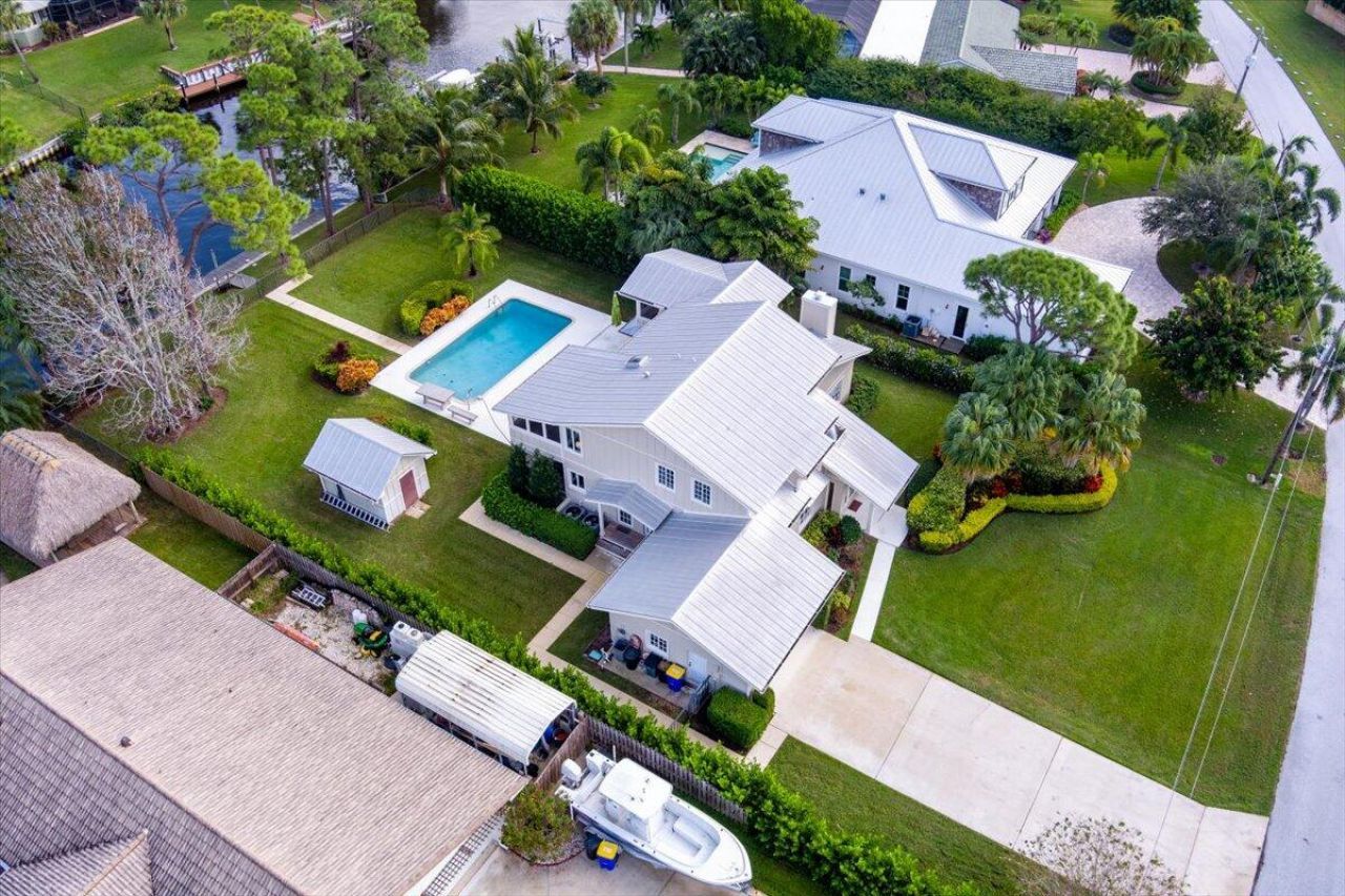 1947 NW Palmetto Terrace, Stuart, FL 34994 Photo