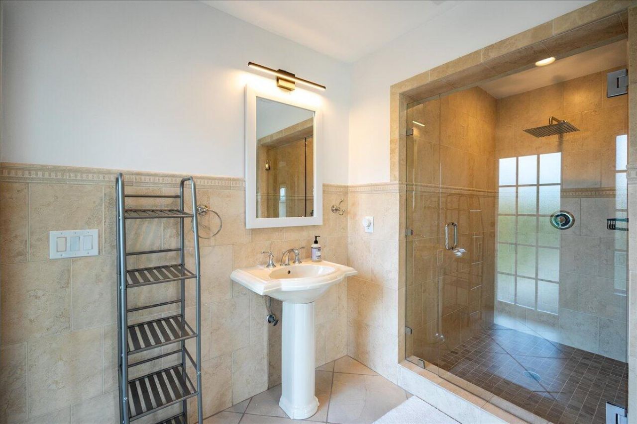 1947 NW Palmetto Terrace, Stuart, FL 34994 Photo