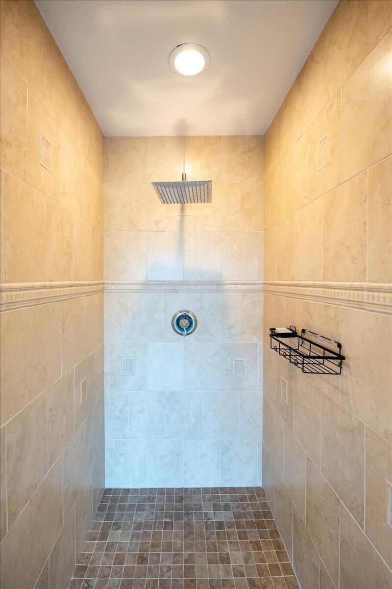 1947 NW Palmetto Terrace, Stuart, FL 34994 Photo