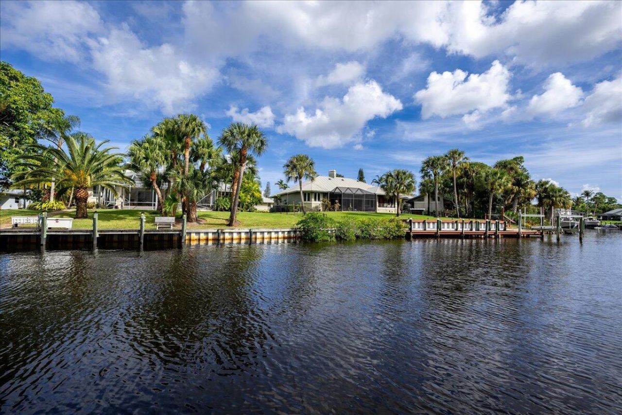 1947 NW Palmetto Terrace, Stuart, FL 34994 Photo