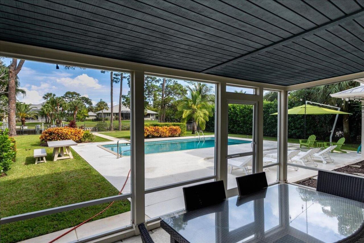 1947 NW Palmetto Terrace, Stuart, FL 34994 Photo
