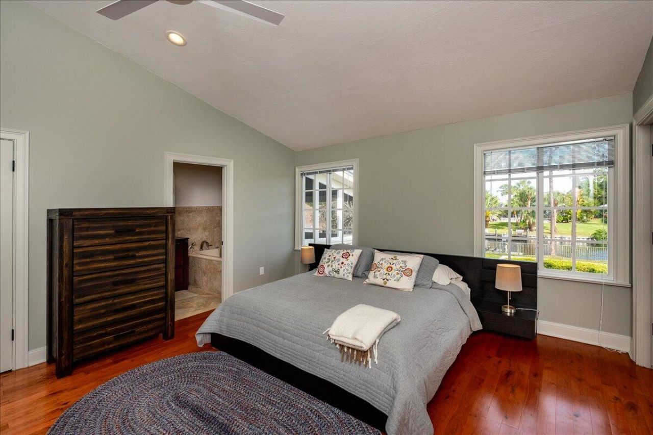 1947 NW Palmetto Terrace, Stuart, FL 34994 Photo