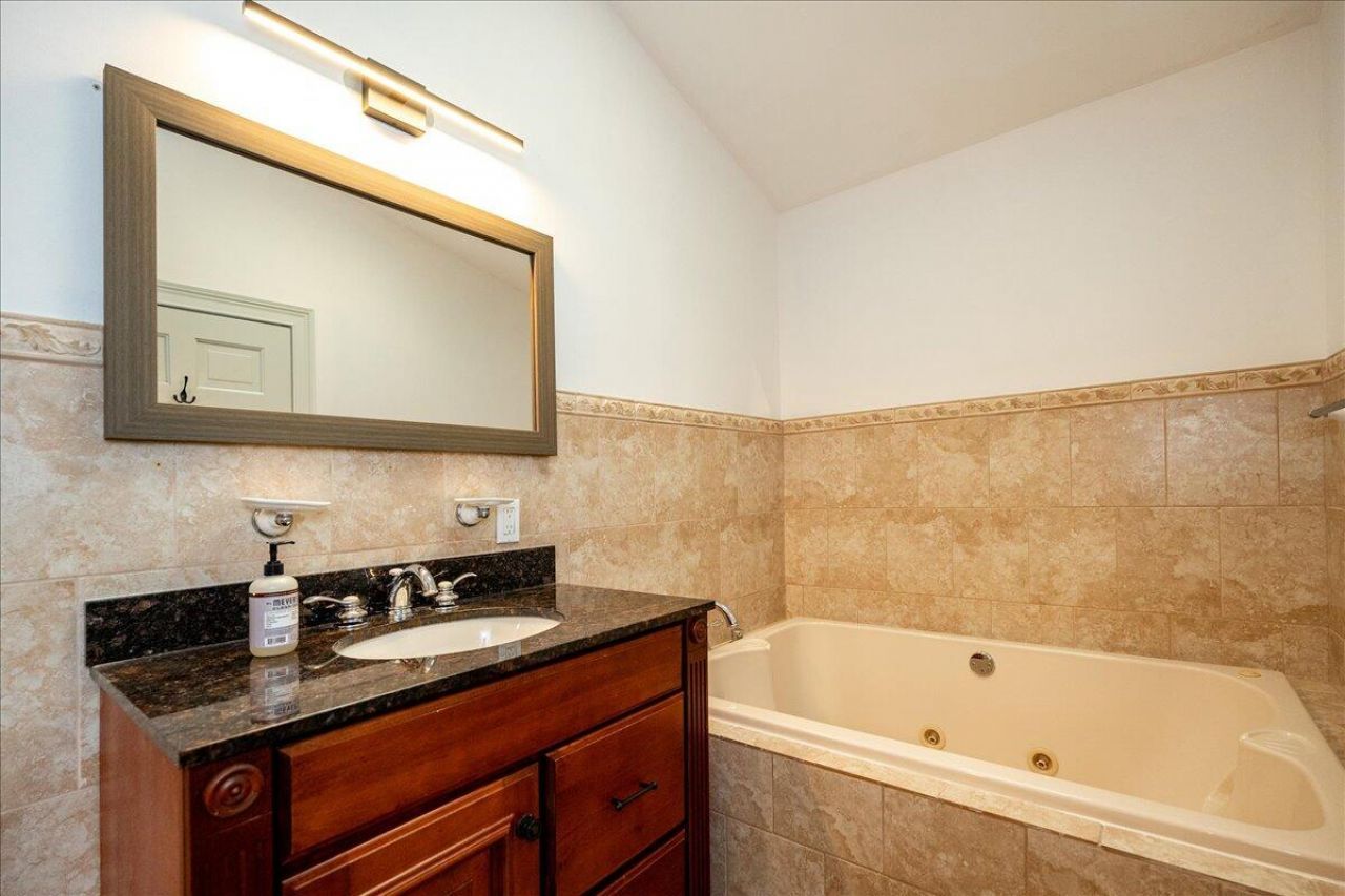 1947 NW Palmetto Terrace, Stuart, FL 34994 Photo