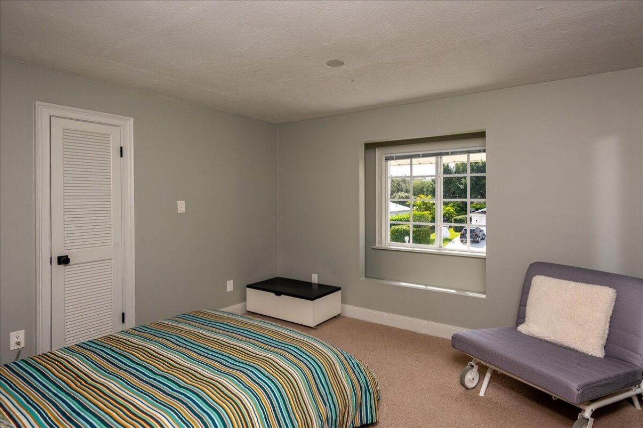 1947 NW Palmetto Terrace, Stuart, FL 34994 Photo