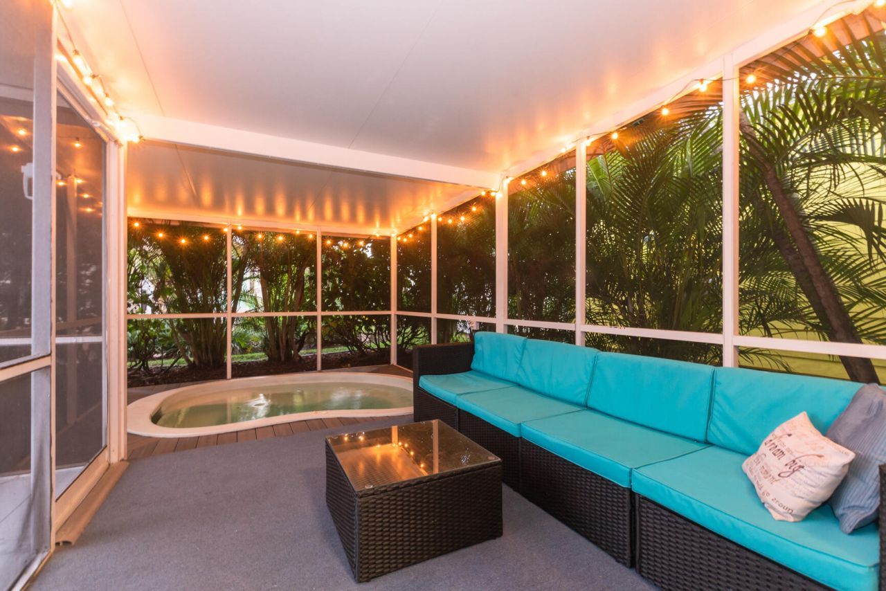 4041 NE Breakwater Drive, Jensen Beach, FL 34957 Photo
