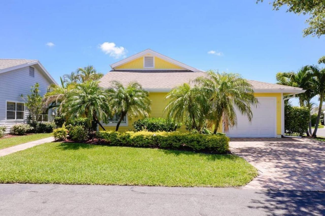 4031 NE Breakwater Drive, Jensen Beach, FL 34957 Photo