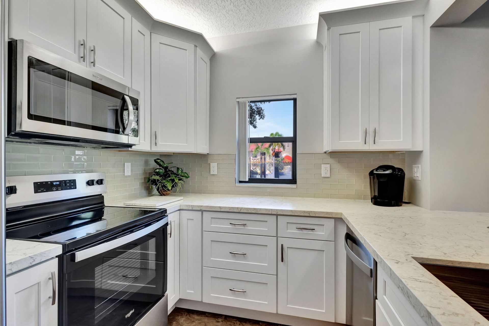 300 Uno Lago Drive, Unit 101, Juno Beach, FL 33408 Photo