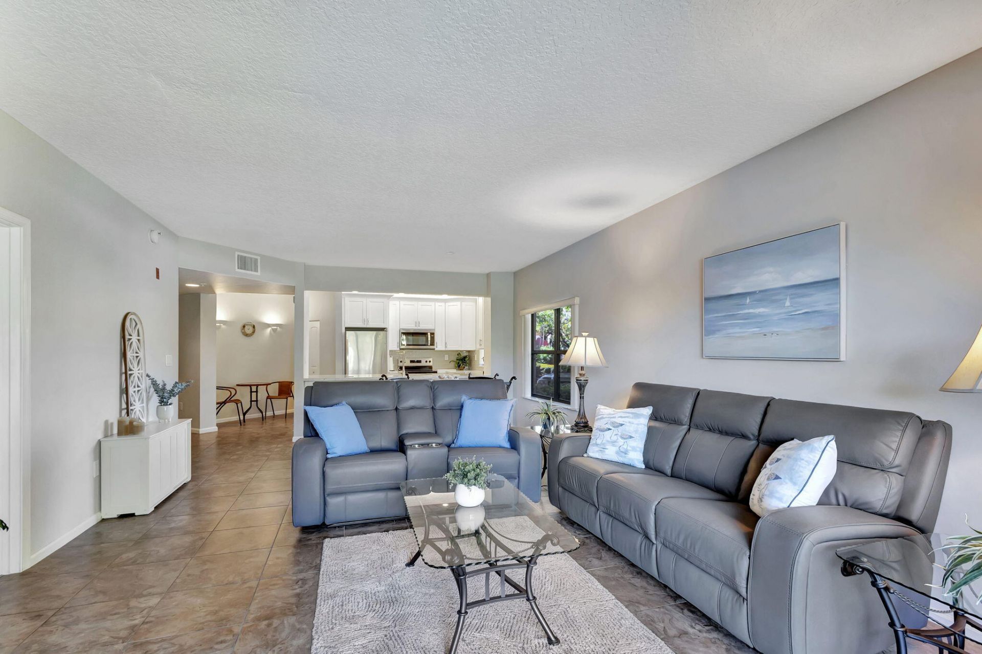 300 Uno Lago Drive, Unit 101, Juno Beach, FL 33408 Photo